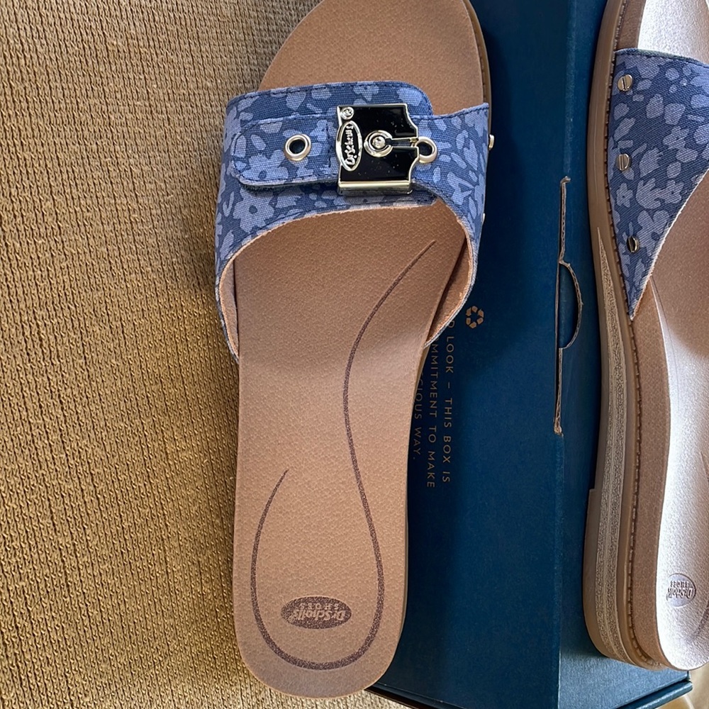 Dr Scholl’s sandals